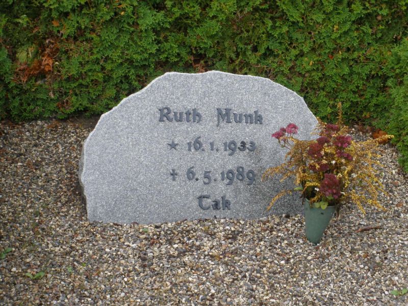 Ruth Munk.JPG